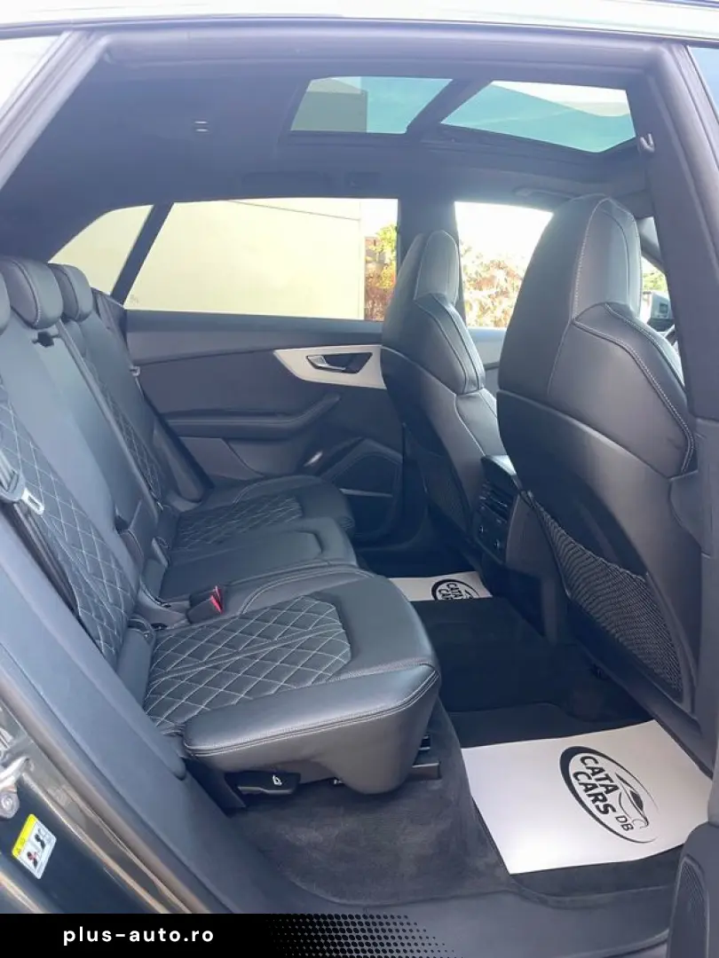 Audi Q8 50TDI  Matrix  Panoramic  Ventilație  B&O  Head UP