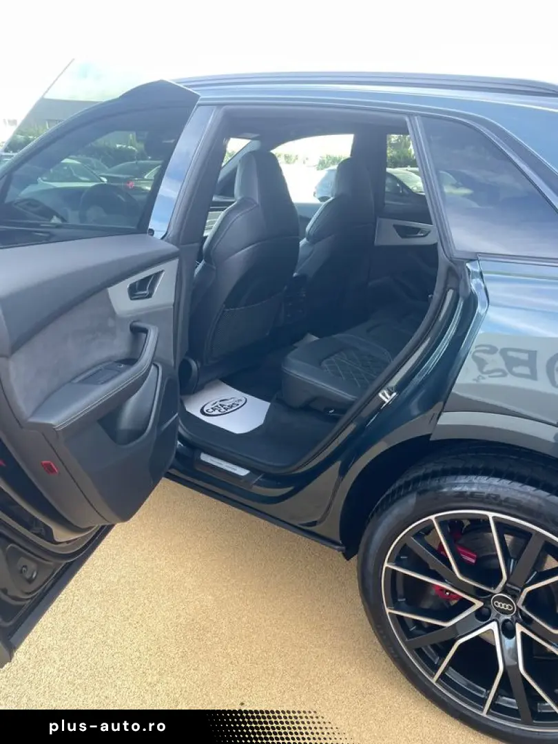Audi Q8 50TDI  Matrix  Panoramic  Ventilație  B&O  Head UP