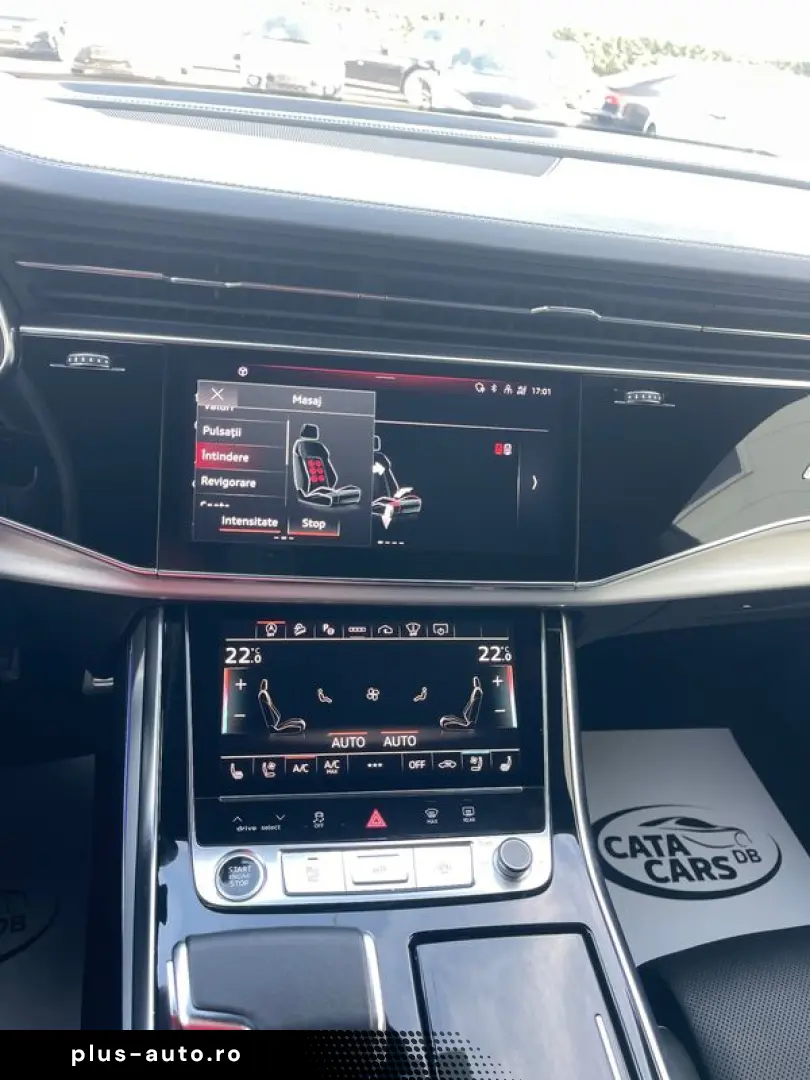 Audi Q8 50TDI  Matrix  Panoramic  Ventilație  B&O  Head UP