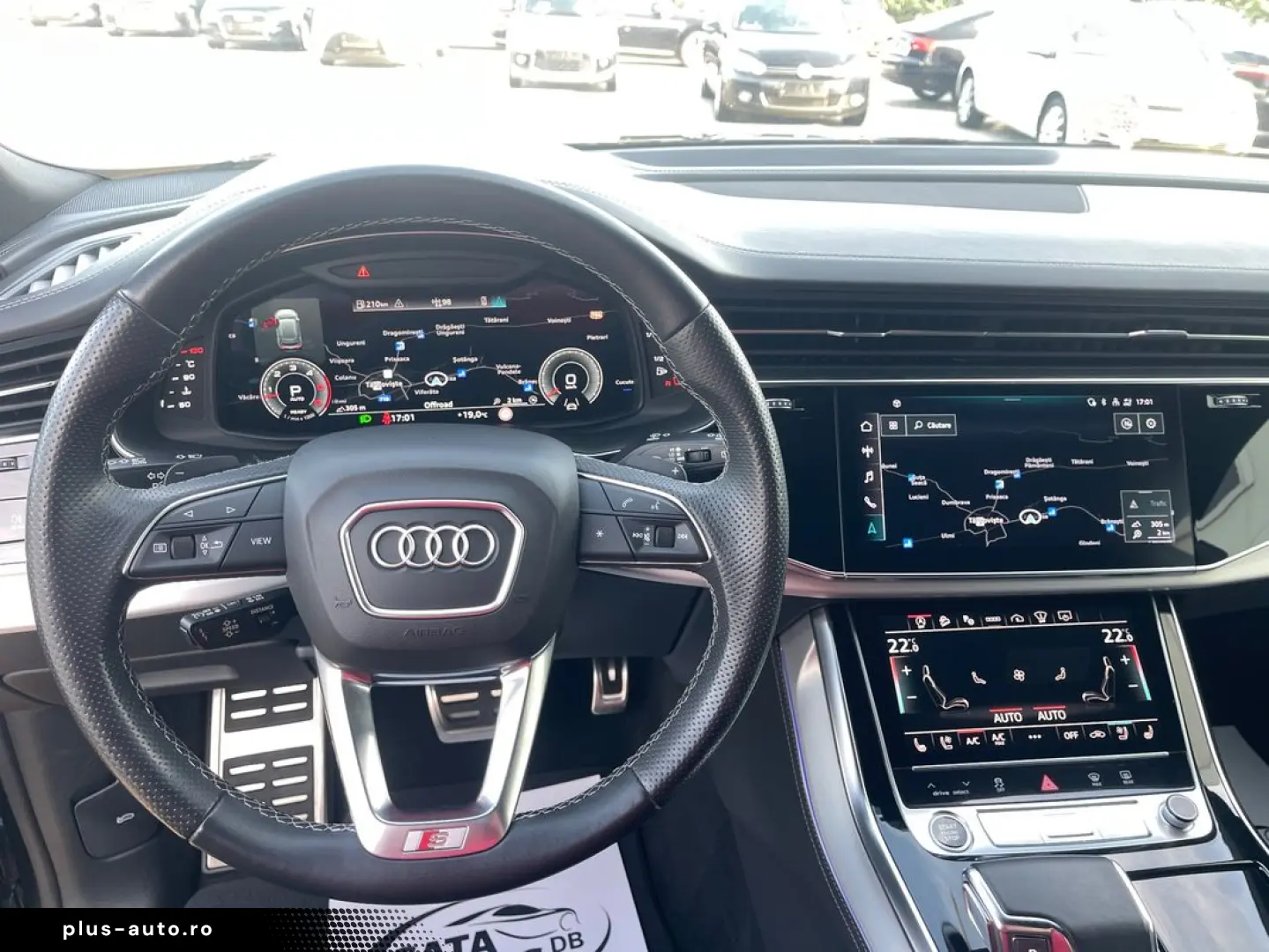 Audi Q8 50TDI  Matrix  Panoramic  Ventilație  B&O  Head UP