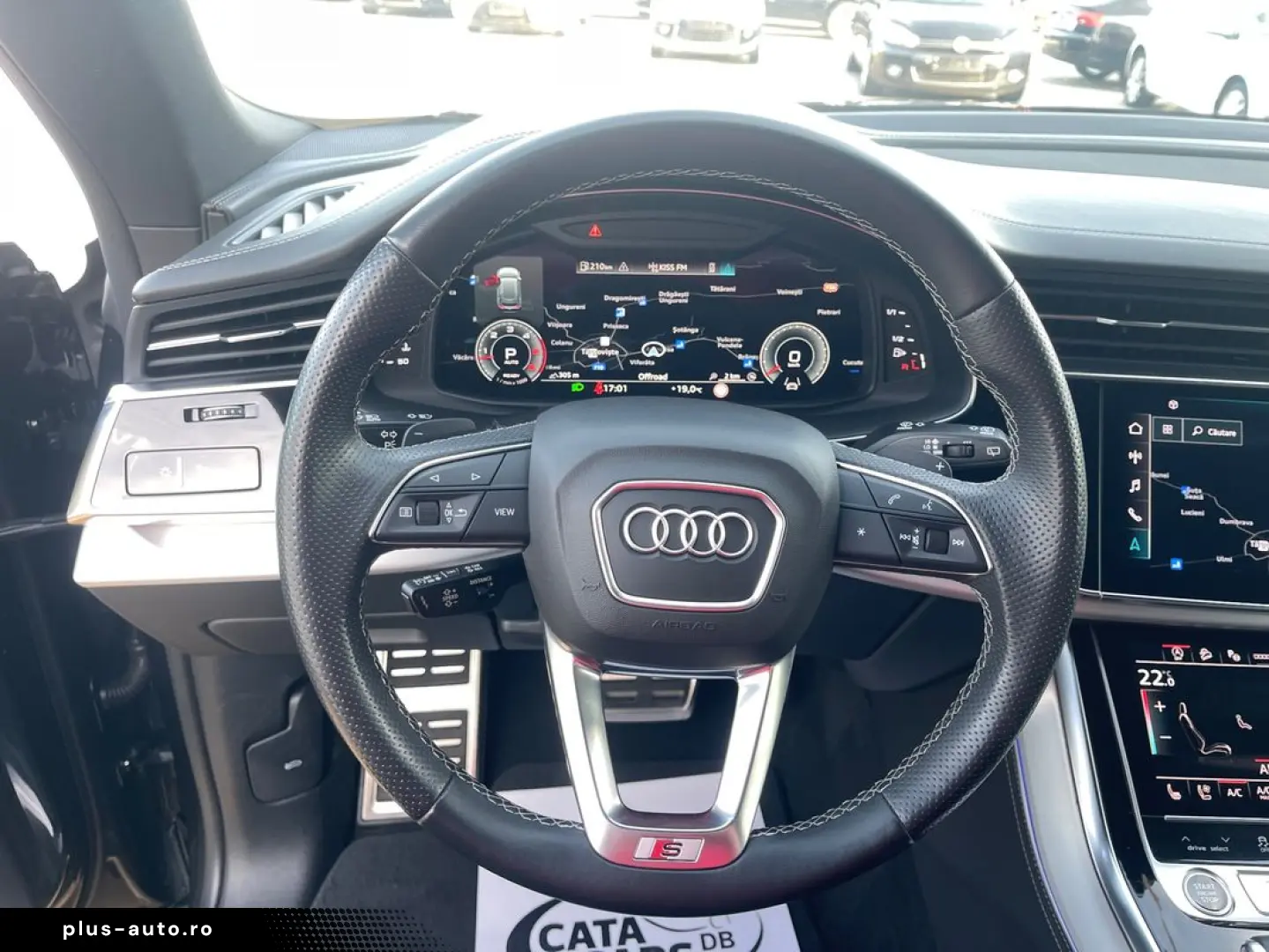 Audi Q8 50TDI  Matrix  Panoramic  Ventilație  B&O  Head UP