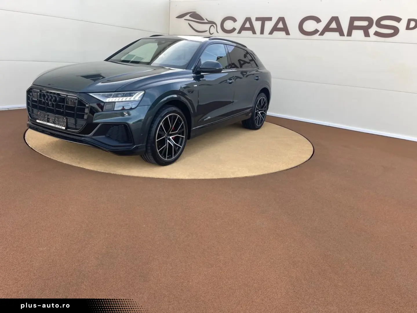 Audi Q8 50TDI  Matrix  Panoramic  Ventilație  B&O  Head UP