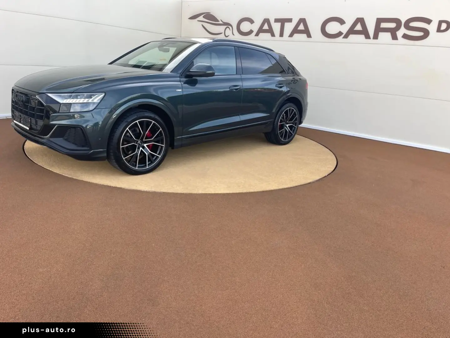 Audi Q8 50TDI  Matrix  Panoramic  Ventilație  B&O  Head UP