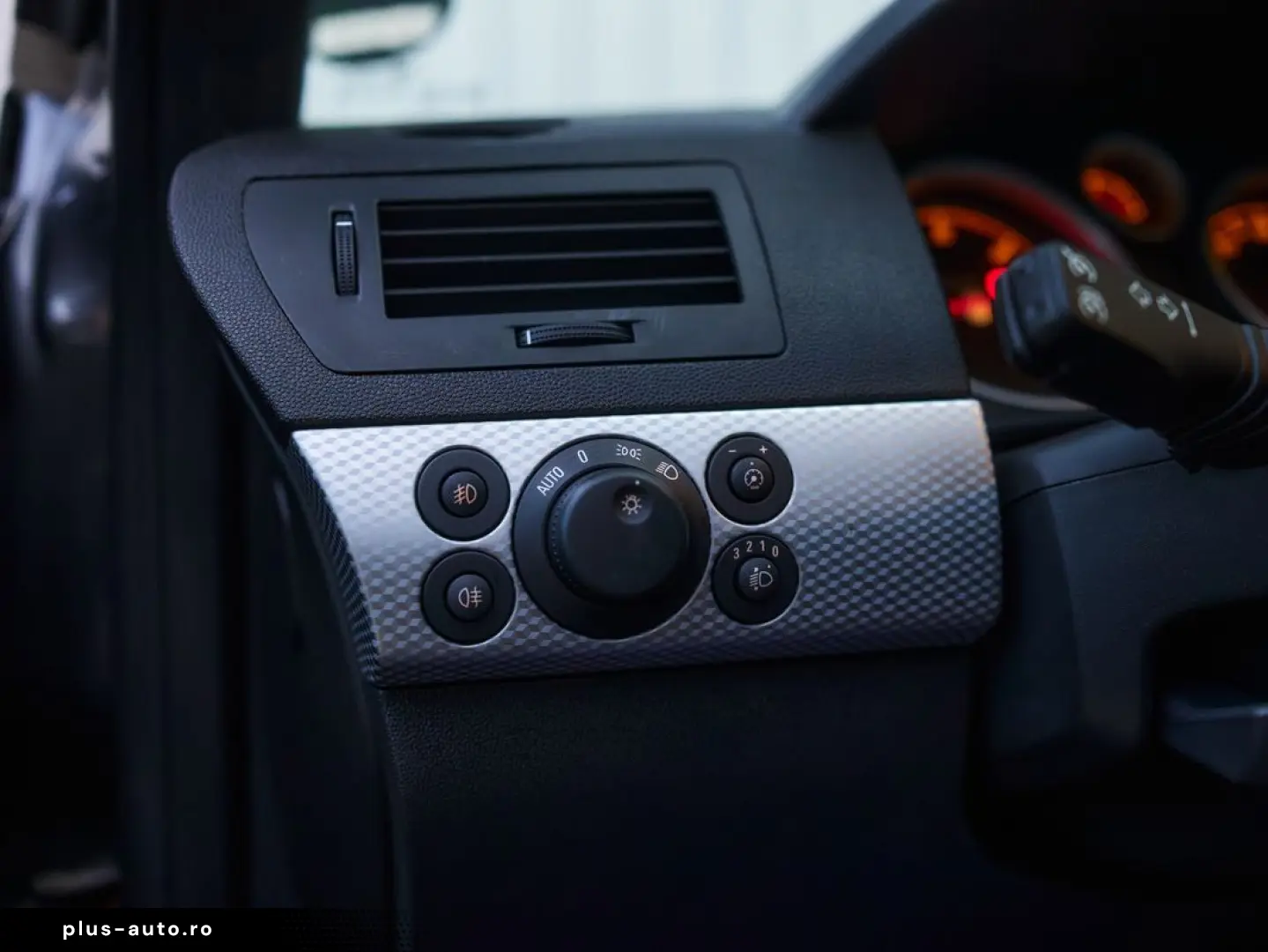 OPEL Astra 2010 — imagine 9