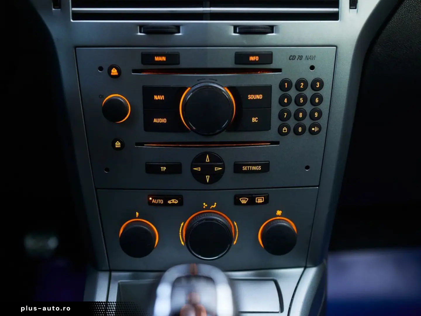 OPEL Astra 2010 — imagine 16