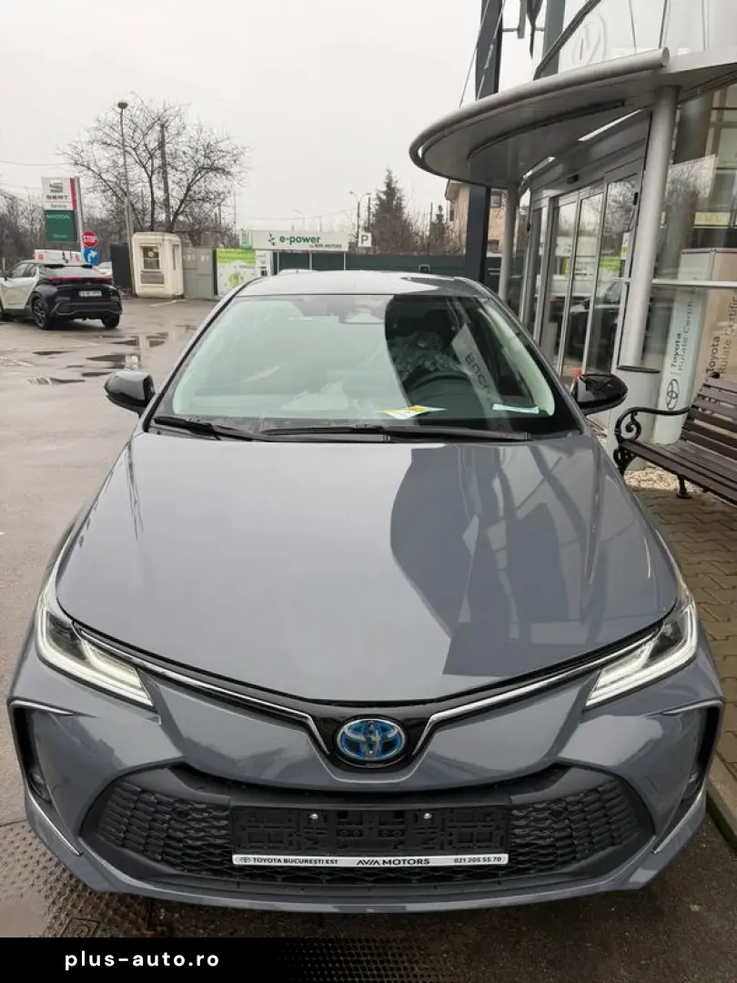 Toyota Corolla 4usi limuzina 1.8 Hybrid Business HSD E-CVT