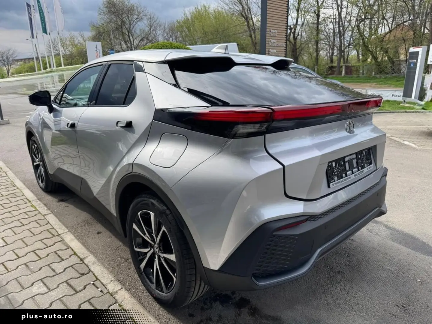 Toyota C-HR MY26 1.8 HEV FWD Dynamic