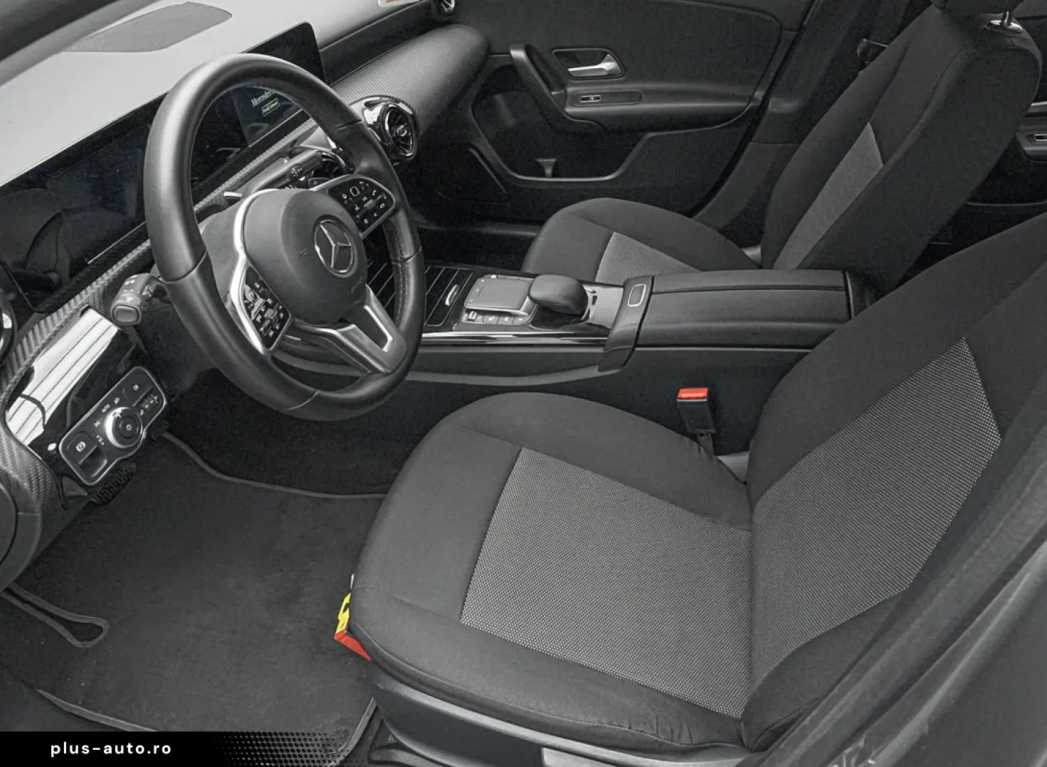 Mercedes-Benz A-180