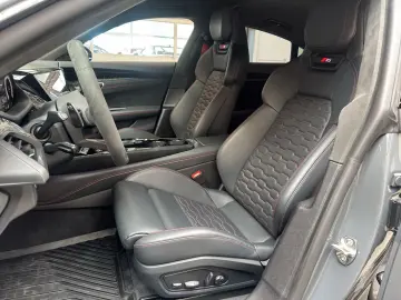 AUDI RS e-tron GT performance Keramik Carbon RS-Desig