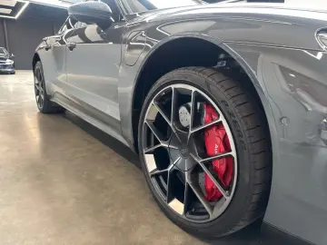 AUDI RS e-tron GT performance Keramik Carbon RS-Desig