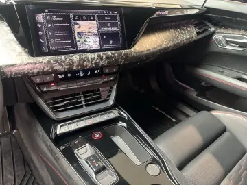 AUDI RS e-tron GT performance Keramik Carbon RS-Desig