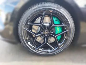 LOTUS EMEYA 600 Sport SE HeadUp Panodach Standheiz