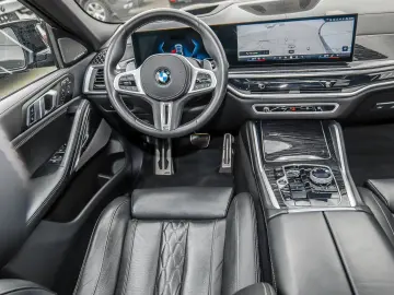 BMW X6 M60i xDrive M Sport HUD PANO ACC AHK RFK NAVI