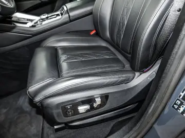 BMW X6 M60i xDrive M Sport HUD PANO ACC AHK RFK NAVI