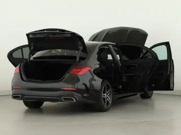 MERCEDES-BENZ C 220 d 4M AMG-Line Digital-Light Stan…