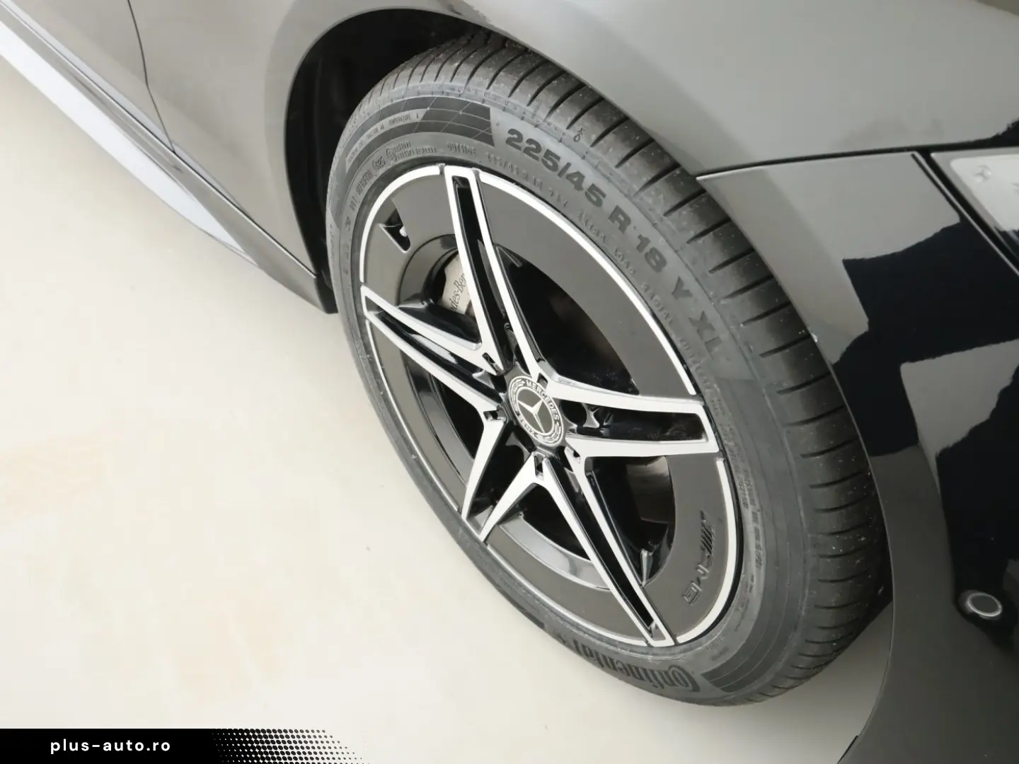 MERCEDES-BENZ C 220 d 4M AMG-Line Digital-Light Stan&hellip;