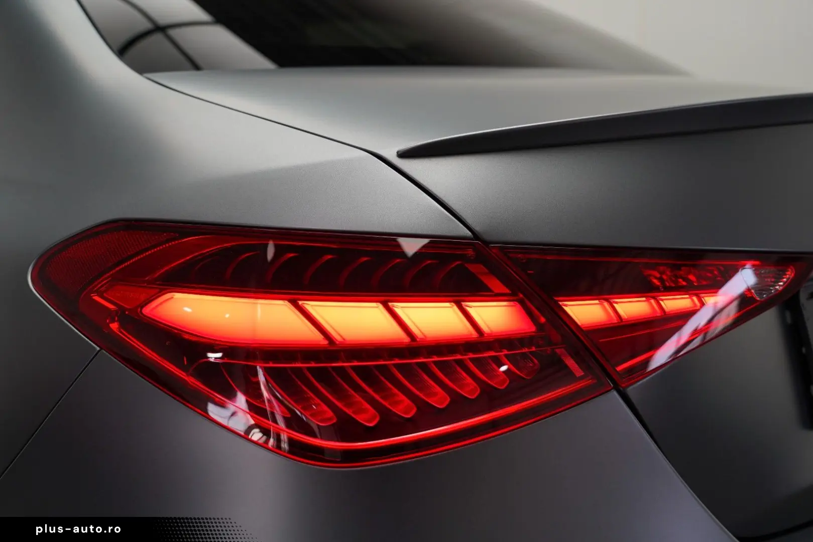 MERCEDES-BENZ C220d 4Matic 2x AMG DESIGNO HEADUP MEMO