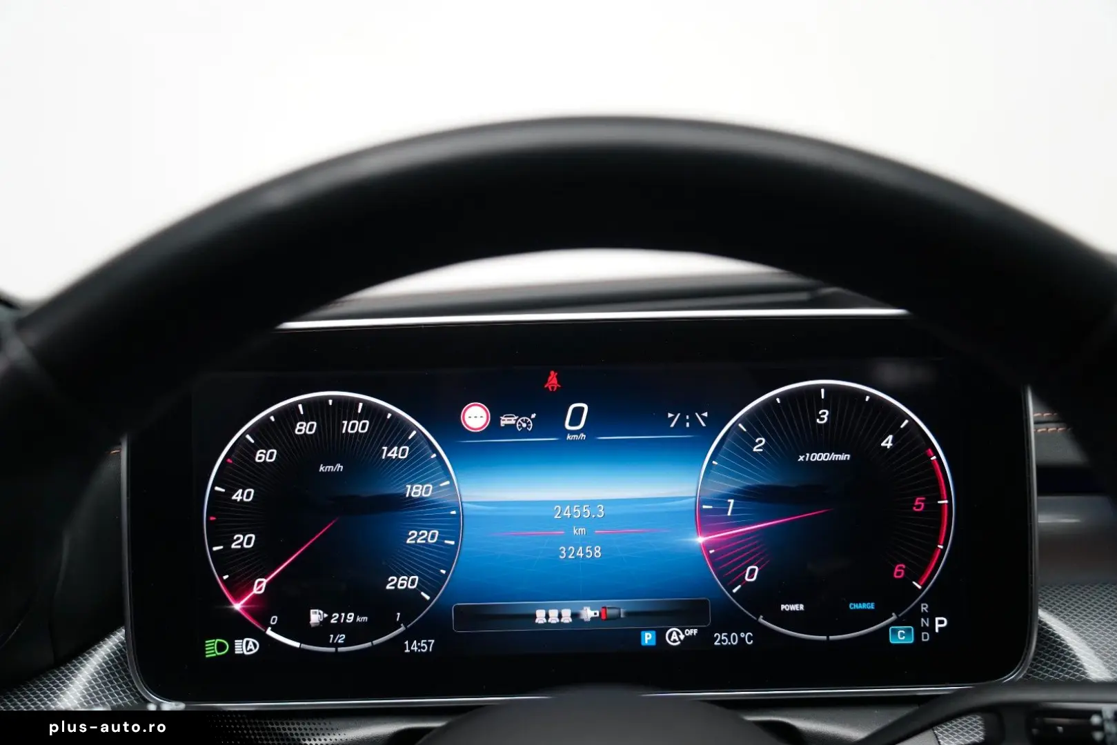 MERCEDES-BENZ C220d 4Matic 2x AMG DESIGNO HEADUP MEMO