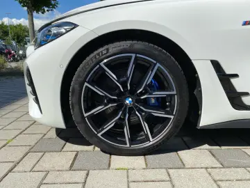 BMW M440i xDrive Gran Coupé LiveCockpitProf Laser