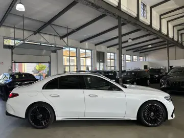 Mercedes-Benz E 220 d AMG Line Premium Plus BURMESTER 360
