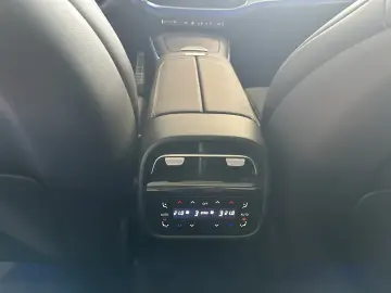 Mercedes-Benz E 220 d AMG Line Premium Plus BURMESTER 360
