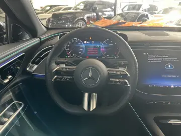 Mercedes-Benz E 220 d AMG Line Premium Plus BURMESTER 360