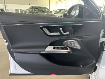 Mercedes-Benz E 220 d AMG Line Premium Plus BURMESTER 360