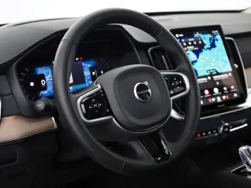 VOLVO XC90 Plus Bright AWD 7 Locuri