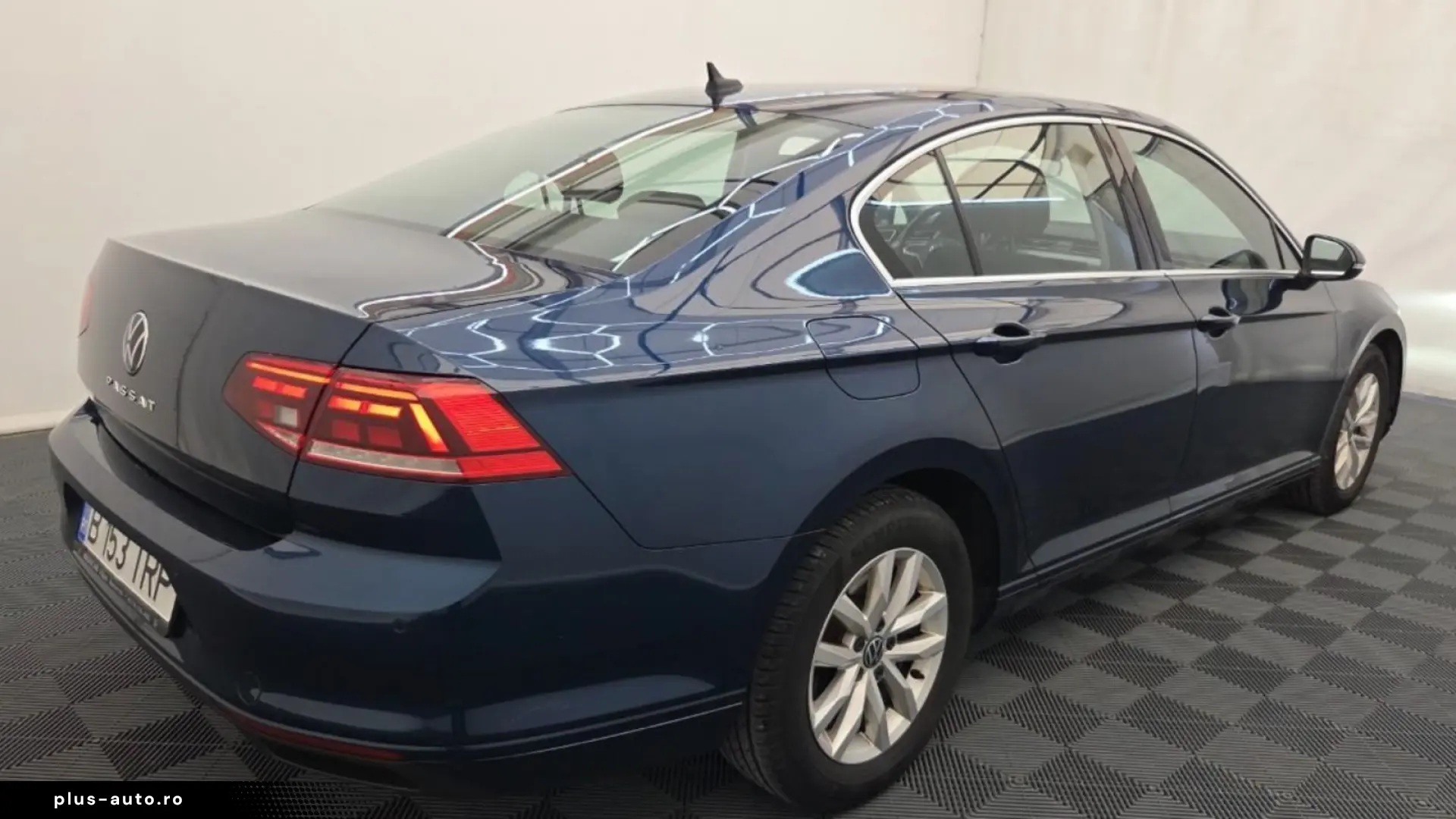 VOLKSWAGEN Passat 2022 — imagine 3