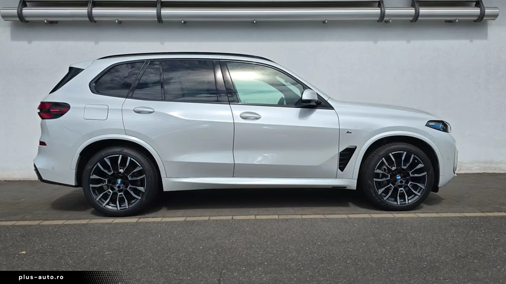 BMW X5 xDrive30d M Sport   SKY LOUNGE GARANȚIE 24 LUNI