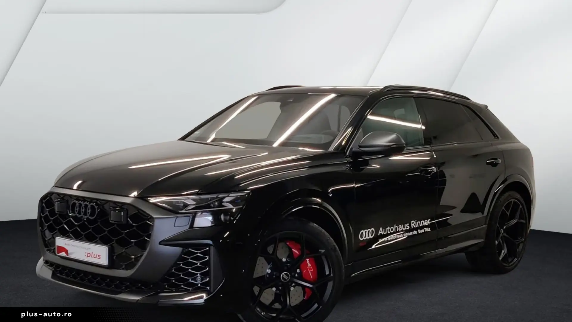 Audi RSQ8 performance