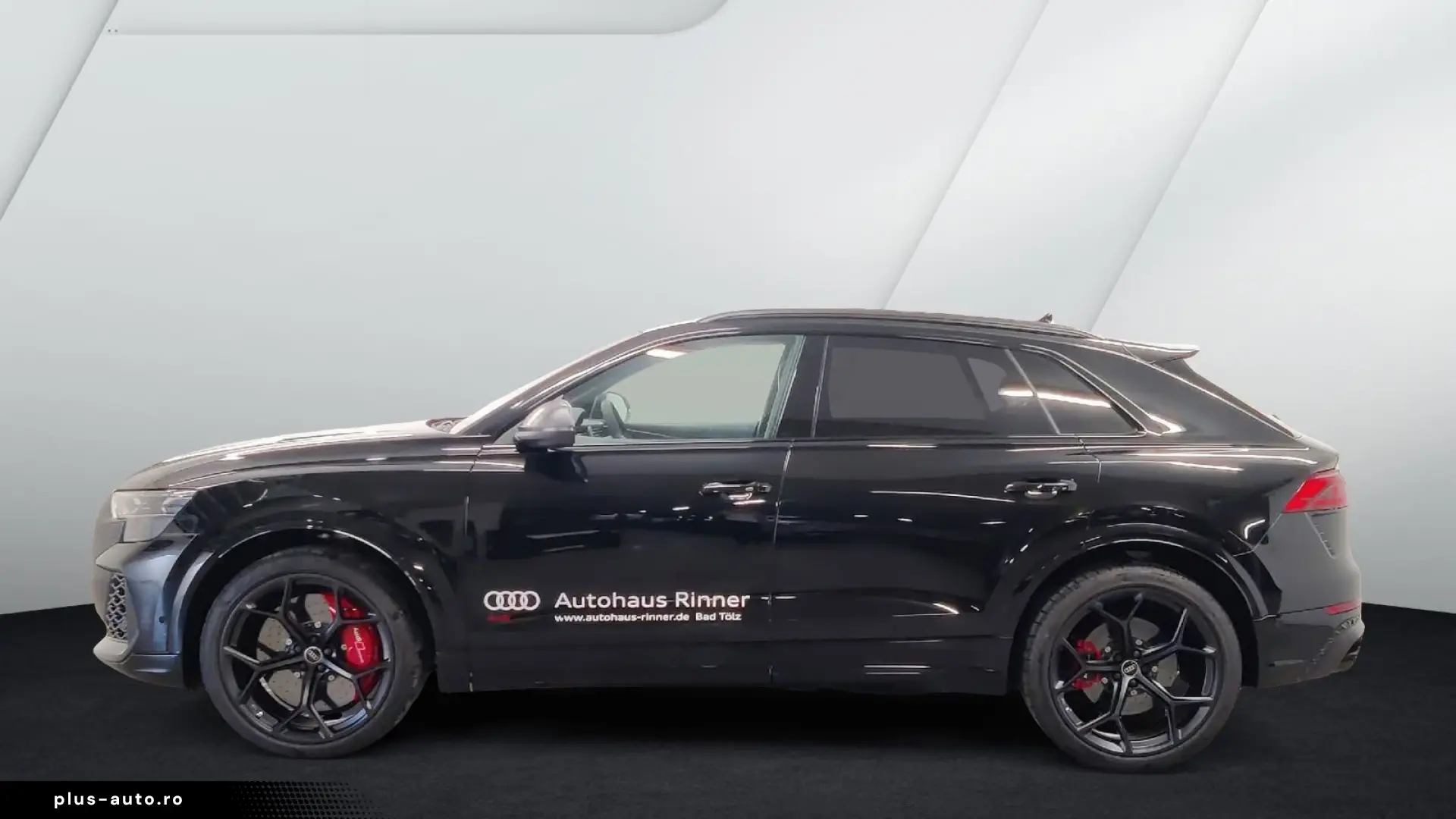 Audi RSQ8 performance