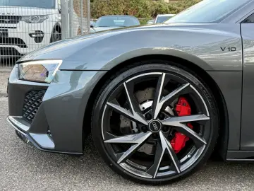 Audi R8 Coupe 5.2 FSI