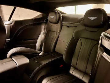 Bentley Continental GT V8