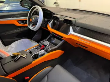 Lamborghini Urus 23Zoll  Panoramic  Carbon