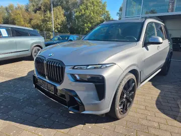 BMW X7 xDrive 40 i M Sport Voll Skylounge