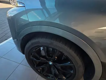 BMW X7 xDrive 40 i M Sport Voll Skylounge