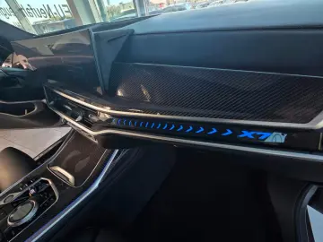 BMW X7 xDrive 40 i M Sport Voll Skylounge