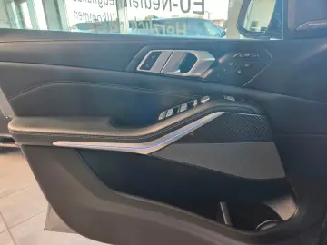 BMW X7 xDrive 40 i M Sport Voll Skylounge
