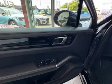 Porsche Cayenne E-Hybrid Innodrive Panodach