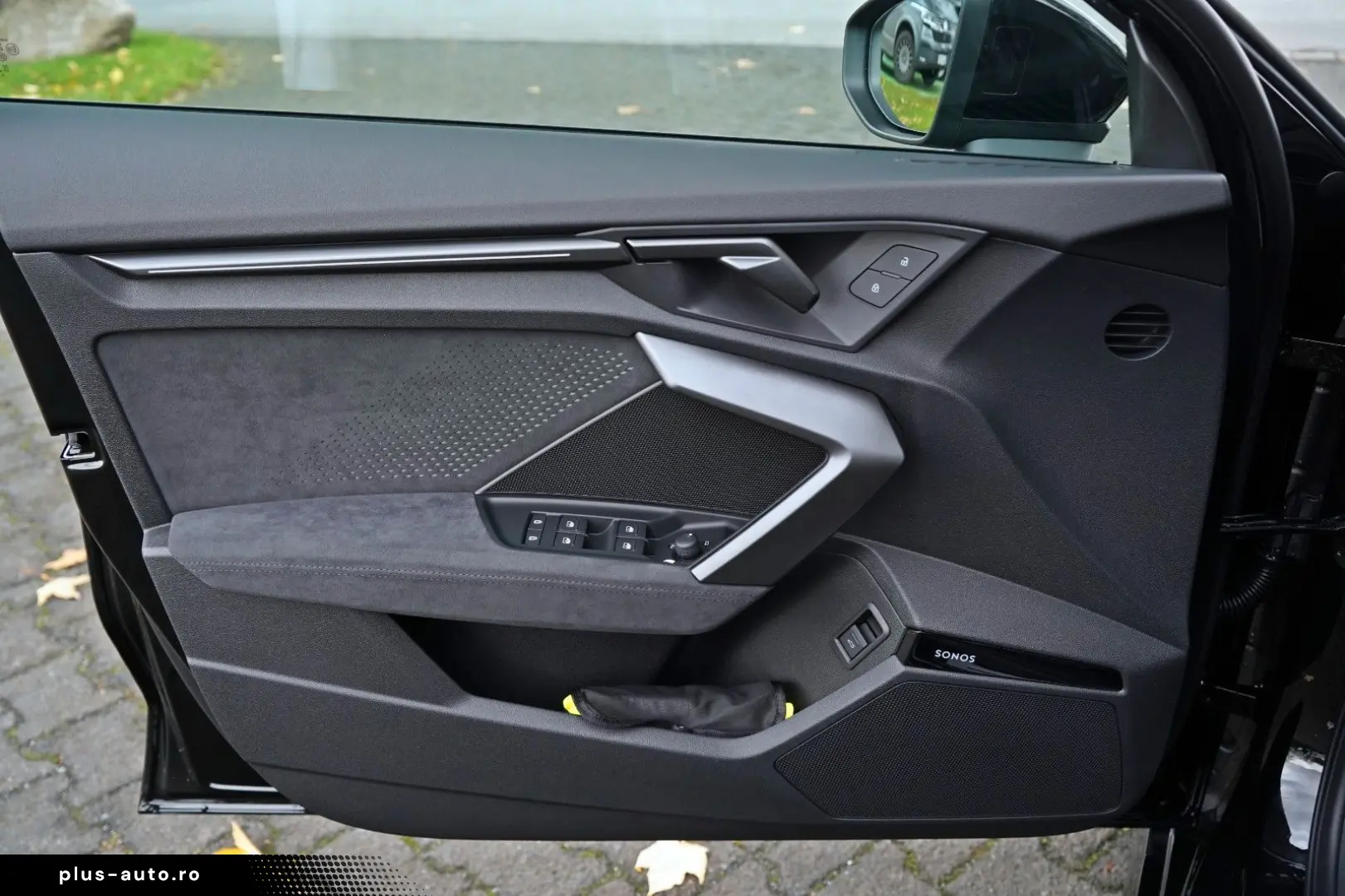AUDI RS3 SPORTBACK_CERAMIC_CARBON_360_HUD