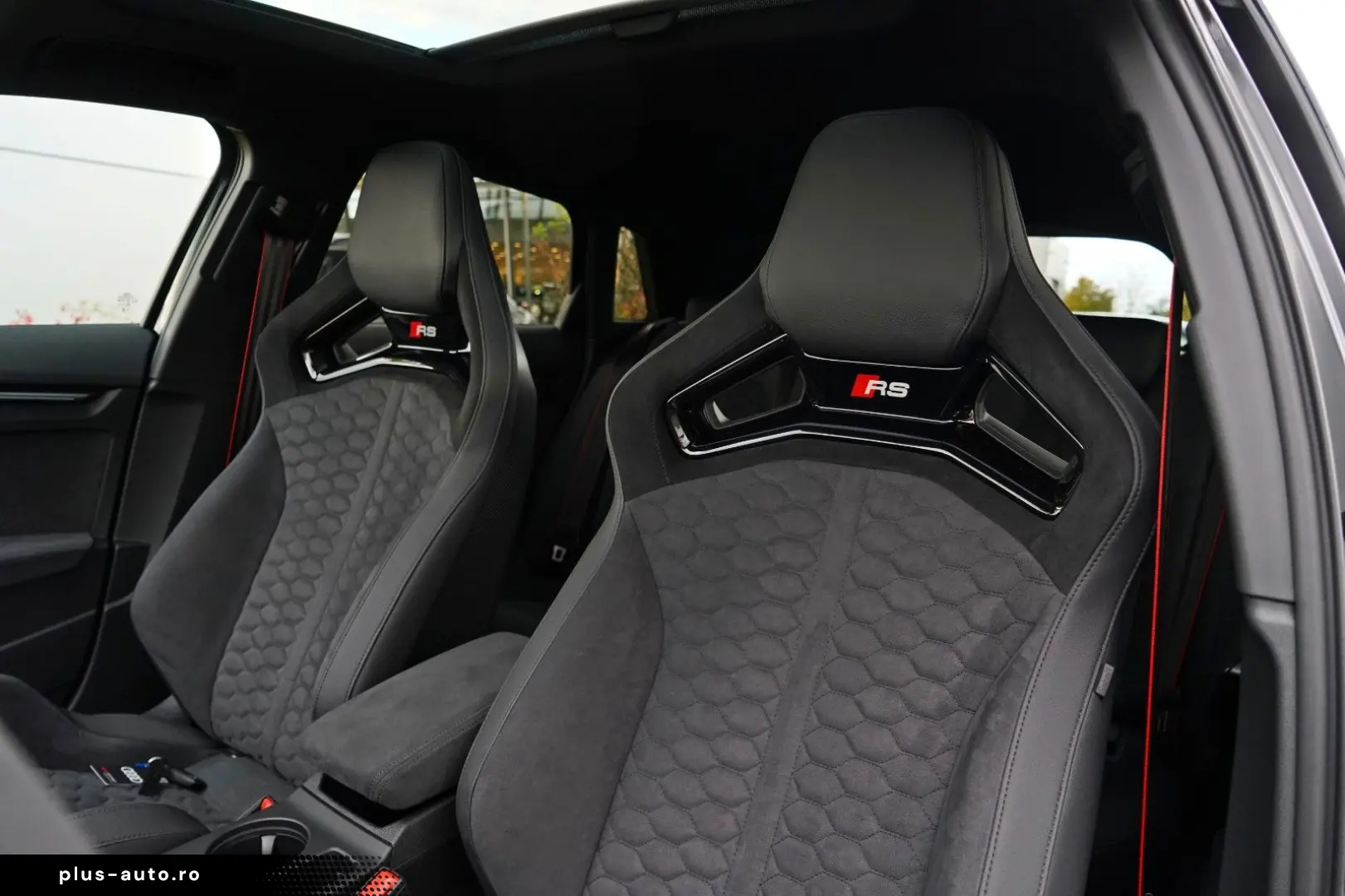 AUDI RS3 SPORTBACK_CERAMIC_CARBON_360_HUD