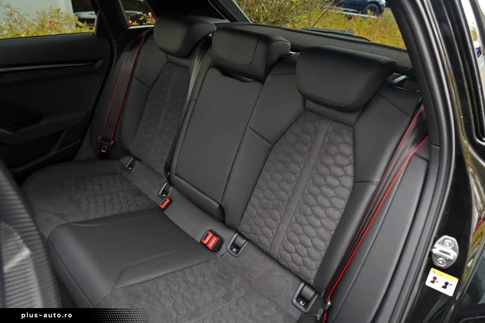 AUDI RS3 SPORTBACK_CERAMIC_CARBON_360_HUD