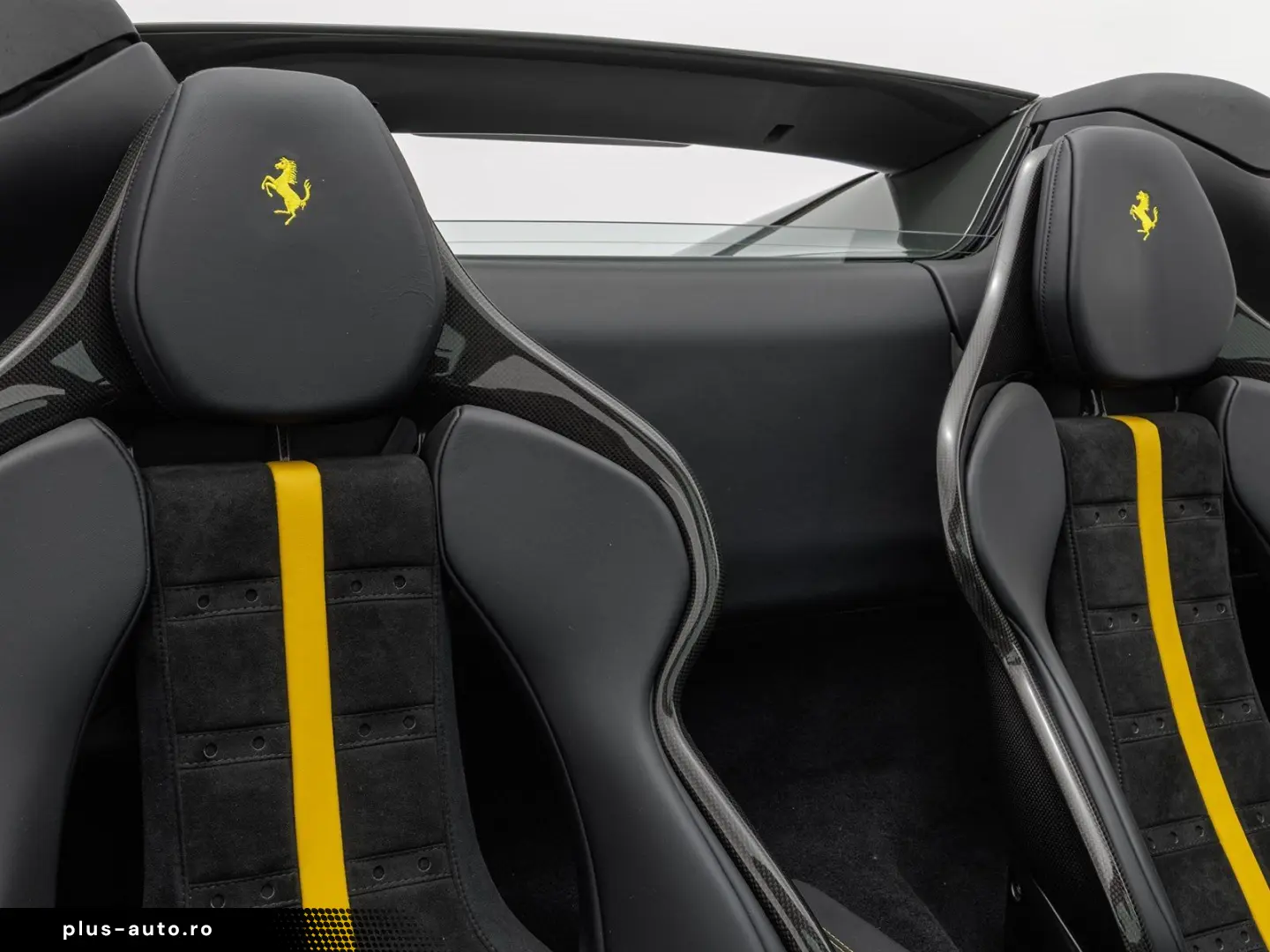 FERRARI 296 GTS