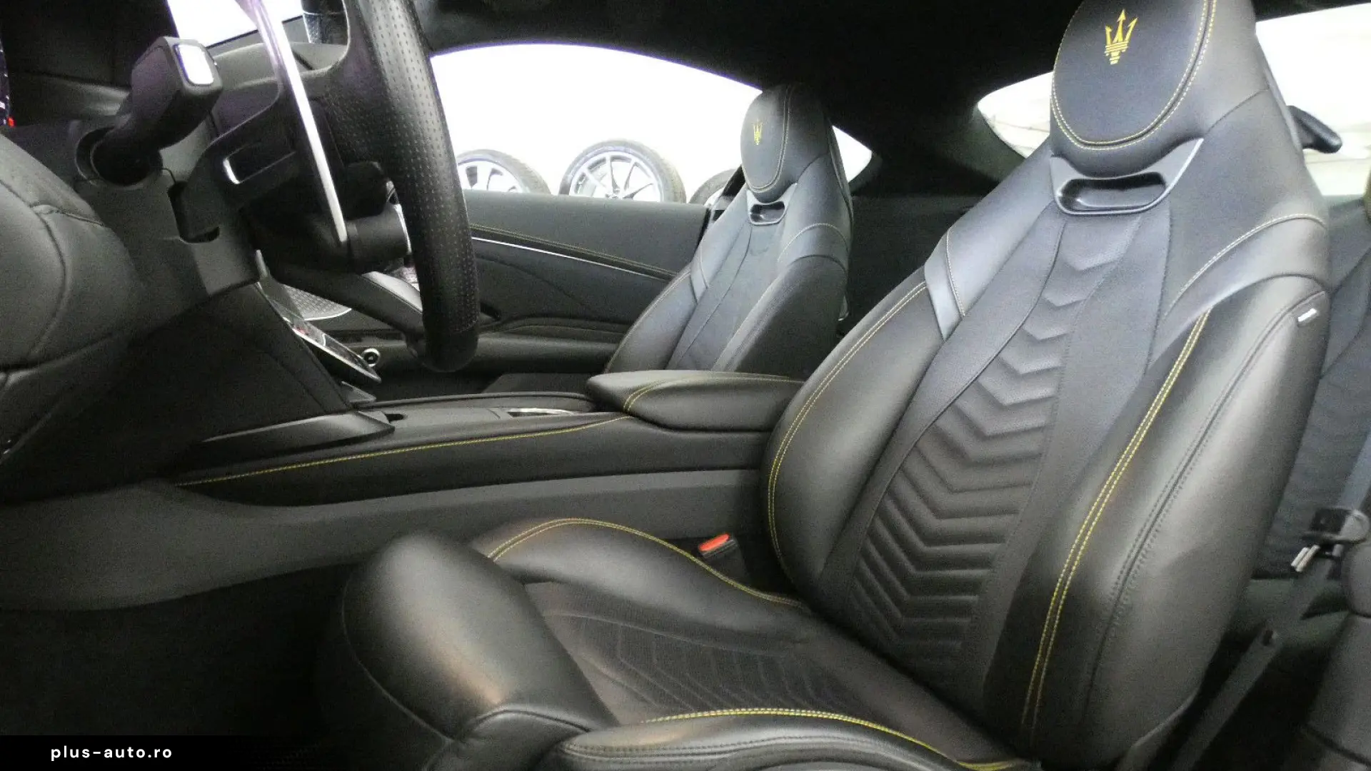 Maserati GranTurismo Trofeo   AWD • CARBON • SONUS FABER