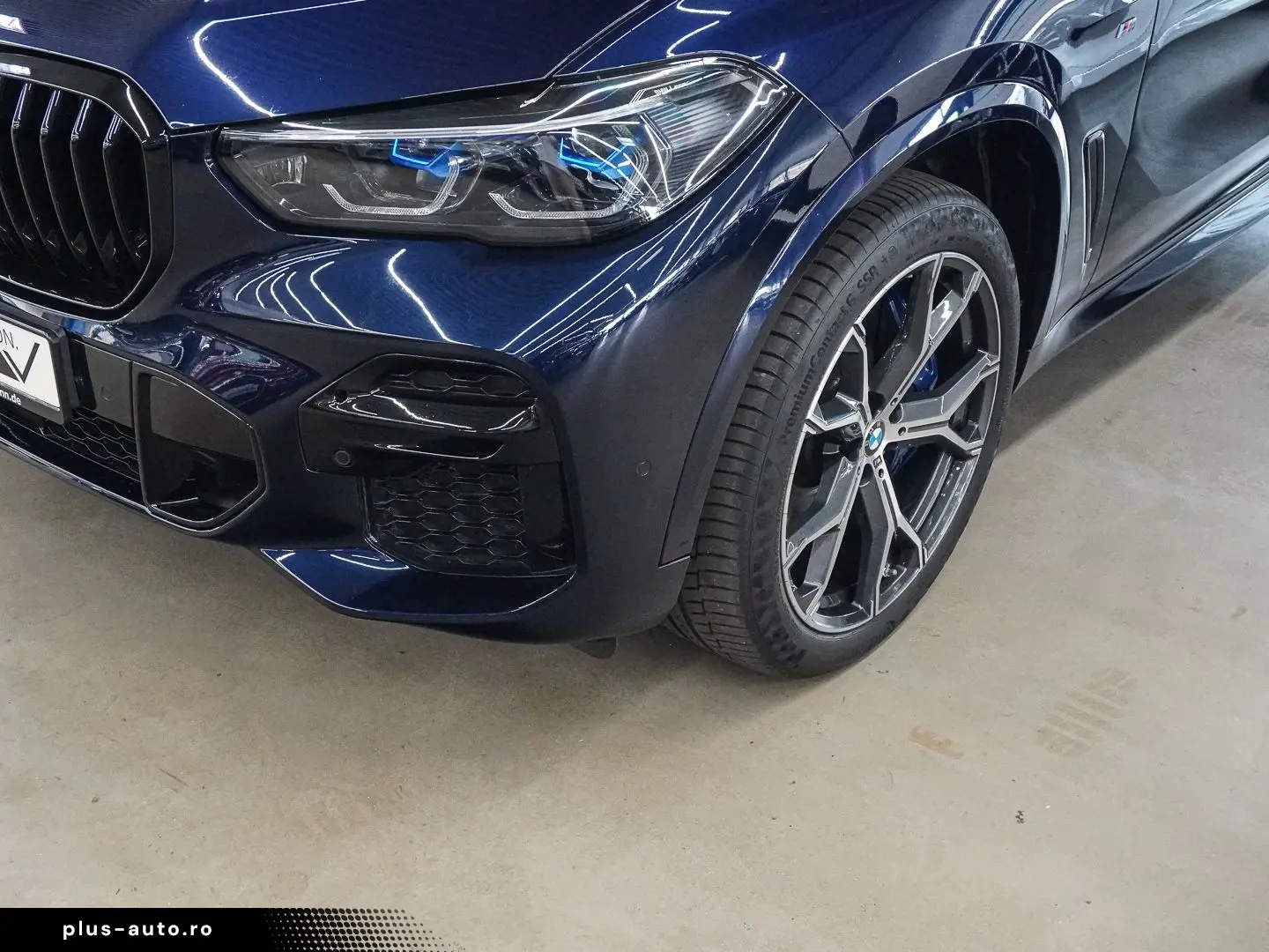 BMW X5 M50i Park-Assistent Sportpaket HUD Luftfederu