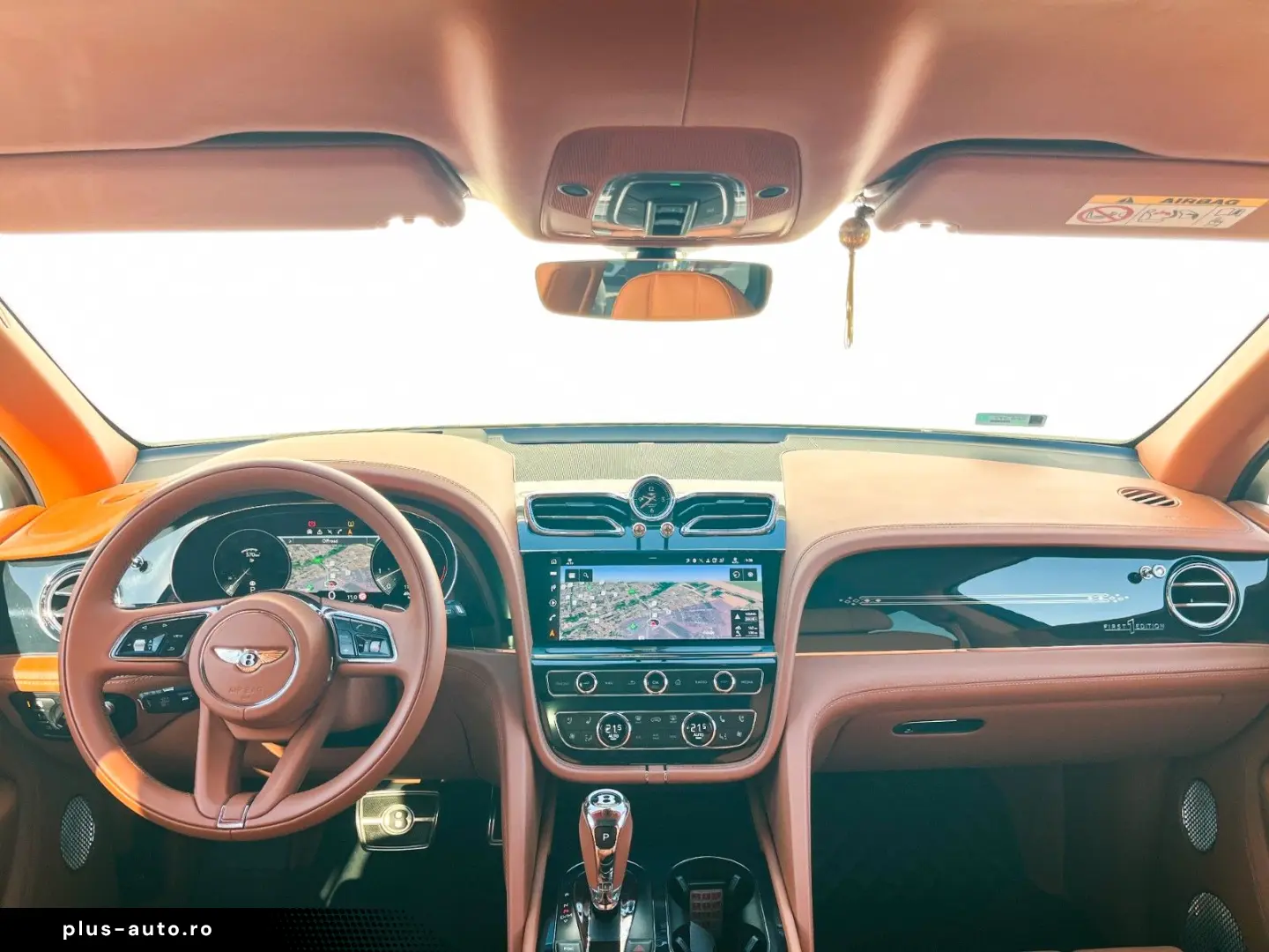 BENTLEY Bentayga First Edition EWB Azure Panorama