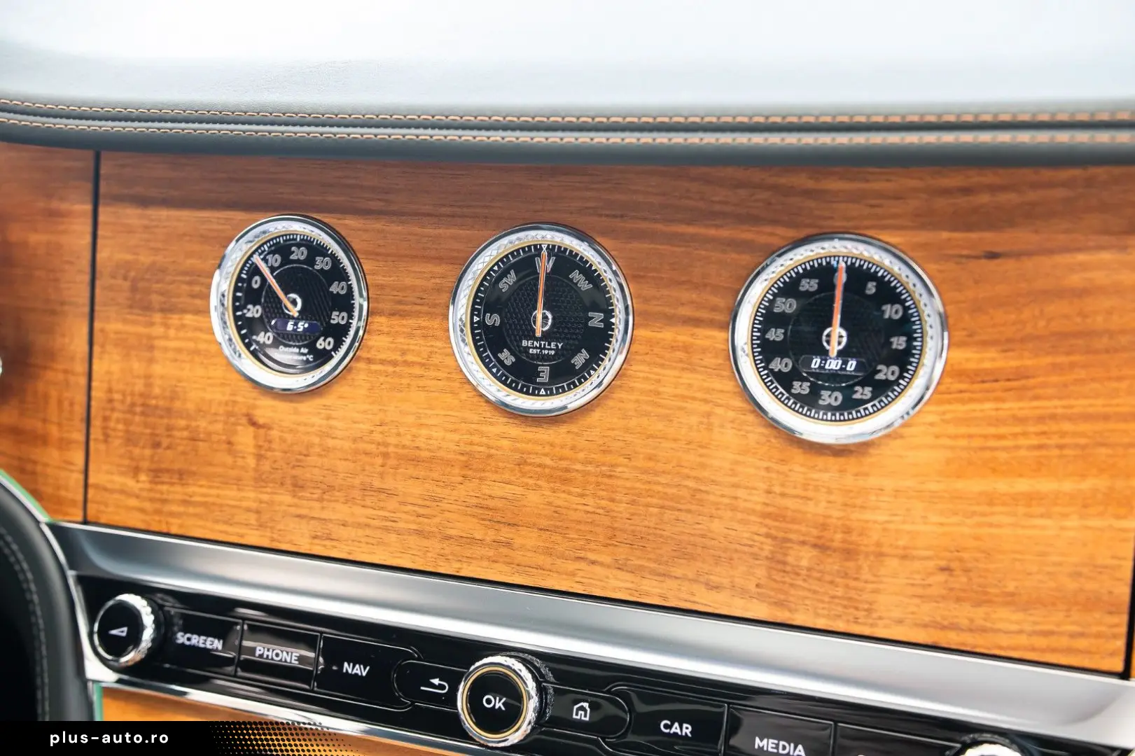 BENTLEY Continental GT V8 Azure - Naim  Blackline