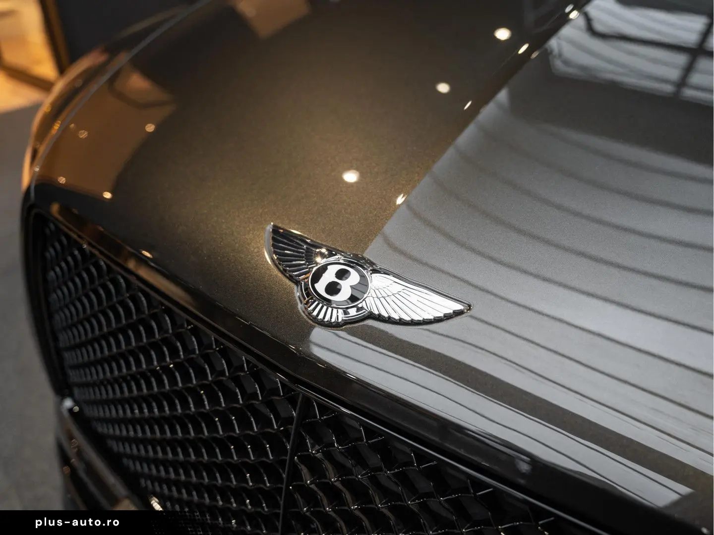 BENTLEY Bentayga V8 S Touring Package Mandarin NAIM 4.0