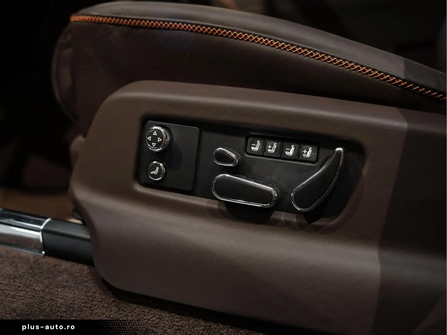 BENTLEY Bentayga V8 S Touring Package Mandarin NAIM 4.0